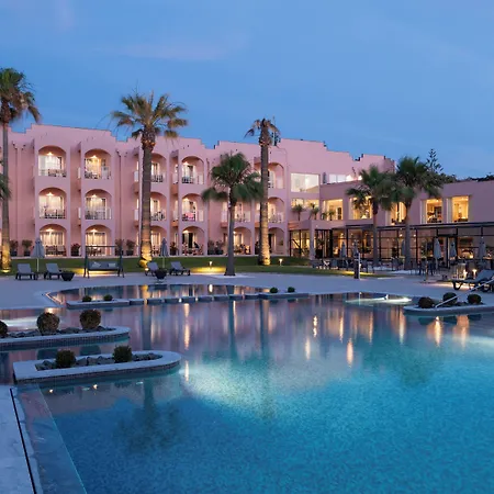 Gale Collection Hotel 4*