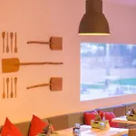 Gale Collection (adults Only) 4*